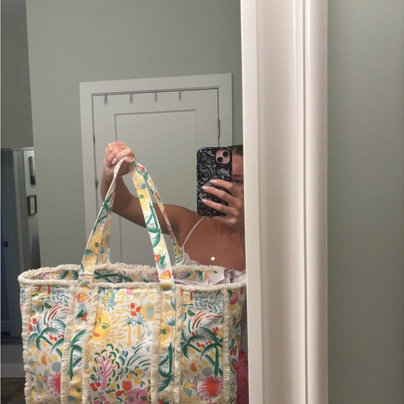 Roller Rabbit Multi-Color Tropical Tote - Picture 2 of 9